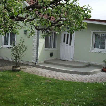 Holiday Home Balatonlelle/Balaton 19117 Extérieur photo