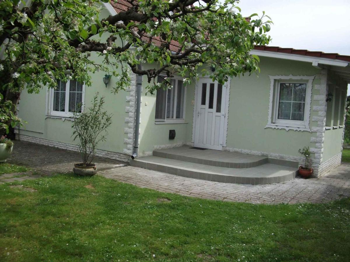 Holiday Home Balatonlelle/Balaton 19117 Extérieur photo